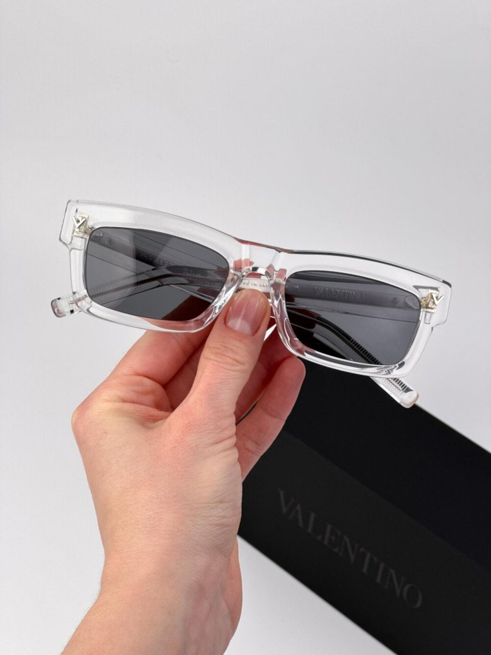 Valentino Sunglasses – Transparent Grey Rectangle Frame V-SHARP VLS-134 C